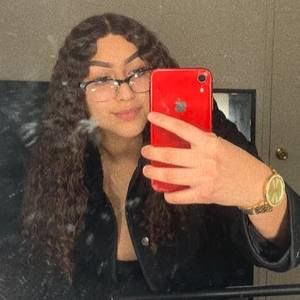 Meet your Posher, Bianca